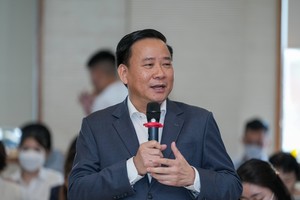 Ông Trần Quốc Dũng cho biết Hưng Thịnh sẵn sàng bán mà không có Kl99 nổ hũ với mong muốn lớn nhất là có sản phẩm đáp ứng nhu cầu thực tế của khách hàng, để khách hàng xem xét, đồng ý xuống tiền.