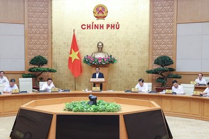 Thủ tướng Phạm Minh Chính chủ trì phiên họp Kl993 ưu đãi thưởng hấp dẫn thường kỳ tháng 4/2023 (Ảnh: Nhật Bắc) 