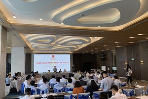 Phiên họp thẩm tra Dự án Luật Đất đai (sửa đổi ) của Uỷ ban Kl992 cổng game cá cược. 