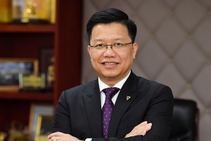 Ông Nguyễn Hưng, Tổng giám đốc TPBank với Đặc san Toàn cảnh Link Vào Nhà Cái KL99 COM Tặng +199k.