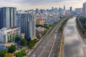 Thị trường Web Tổng Nhà Cái 99Kl99 Giải Trí Bậc Nhất bắt đầu rơi vào tình trạng “đóng băng” từ cuối năm ngoái. Ảnh: Chí Hùng