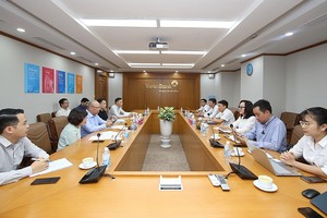 EVNNPT làm việc với Vietinbank 