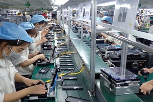 Điện thoại và linh kiện là một trong những mặt hàng xuất khẩu chủ lực có tốc độ giảm mạnh
