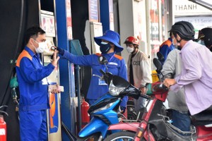Giá bán lẻ KL99 dịch vụ hỗ trợ 24/7 dự báo được điều chỉnh giảm trong ngày đầu tuần, ngày 2/10.