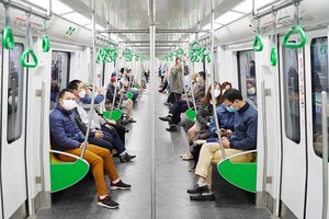 Trung bình mỗi ngày tuyến 99Kl.app khuyến mãi hot Cát Linh- Hà Đông có hơn 10.000 người đi vé tháng.