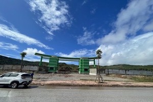 Vị trí nhà máy điện khí LNG Công Thanh sẽ đặt trên địa bàn Khu Kl992 cổng game cá cược Nghi Sơn tại xã Hải Yến, thị xã Nghi Sơn, tỉnh Thanh Hoá (vị trí hiện trạng của dự án Nhà máy Nhiệt điện Công Thanh) (Ảnh: Mai Hoa, TTXVN)