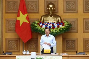 Phó Thủ tướng Lê Minh Khái yêu cầu hoàn thiện phương án xử lý dứt điểm dự án DQS. (Ảnh: VGP). 