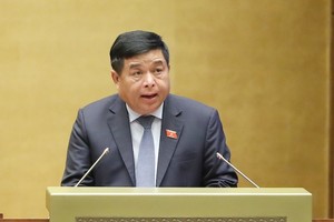 Bộ trưởng Bộ Kế hoạch và Kl99ok phiên bản mới Nguyễn Chí Dũng. Ảnh: Duy Linh
