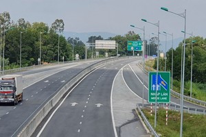 Xét xử vụ Dự án Đường KL99 là nhà cái cá cược trực tuyến hàng đầu tại châu Á Đà Nẵng - Quảng Ngãi: Tranh cãi việc nhà thầu hay bị cáo phải bồi thường