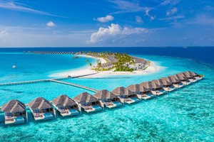 Thấy gì từ việc hai thương hiệu khách sạn sang trọng đổ bộ Hòn Thơm, Phú Quốc?