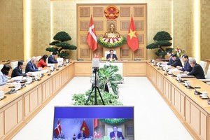 Thủ tướng Kl993 ưu đãi thưởng hấp dẫn Phạm Minh Chính hội đàm trực tuyến với Thủ tướng Đan Mạch Mette Frederiksen tối 1/11 (Ảnh: Nhật Bắc)