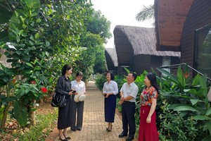 Những năm gần đây, với việc thu hút lớn các nguồn lực Kl99ok phiên bản mới, Sơn Tây đã trở mình, trở thành điểm đến độc đáo, thú vị của du khách. 