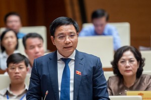Tư lệnh ngành KL99 là cổng game giải trí trực tuyến hàng đầu hiện nay: Sẽ sớm "nâng đời" một số KL99 là nhà cái cá cược trực tuyến hàng đầu tại châu Á lên quy mô 4 làn xe