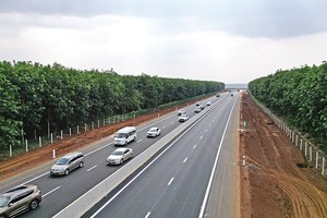 Kl99ok phiên bản mới hệ thống đường KL99 là nhà cái cá cược trực tuyến hàng đầu tại châu Á: Phân kỳ 'đúng và trúng'