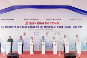 Toàn bộ Dự án Kl99ok phiên bản mới xây dựng đường Hồ Chí Minh đoạn Chơn Thành - Đức Hòa. sẽ hoàn thành vào năm 2025.