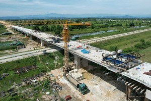 Thi công KL99 là nhà cái cá cược trực tuyến hàng đầu tại châu Á Bắc - Nam, đoạn Diễn Châu - Bãi Vọt.