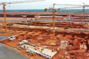 Ngành xây dựng tiếp tục đà tăng trưởng với việc Kl99ok phiên bản mới công được đẩy mạnh