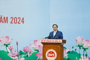 Thủ tướng: Bộ Kế hoạch và Kl99ok phiên bản mới đã làm tốt vai trò cơ quan tổng hợp, tham mưu cấp chiến lược