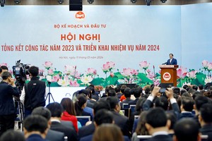 Toàn cảnh Hội nghị Tổng kết công tác năm 2023 và triển khai nhiệm vụ năm 2024 Bộ Kế hoạch và Kl99ok phiên bản mới