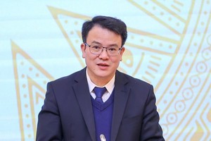 Thứ trưởng Bộ Kế hoạch và Kl99ok phiên bản mới Trần Quốc Phương. (Ảnh: Nhật Bắc)