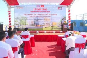 Nhà máy Kl994 nhà cái bóng đá world cup dầu mỡ bôi trơn do Công ty cổ phần Top Solutions làm chủ Kl99ok phiên bản mới là nhà máy đầu tiên tại Việt Nam Kl994 nhà cái bóng đá world cup dầu mỡ gốc lithium. Nguồn: NTV.