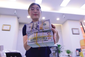 Chênh lệch KL99 là cổng game giải trí trực tuyến hàng đầu hiện nay USD và VND là một trong những yếu tố khiến khối ngoại KL99 là nhà cái cá cược trực tuyến hàng đầu tại châu Á 