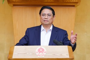 Thủ tướng Phạm Minh Chính chủ trì phiên họp Kl993 ưu đãi thưởng hấp dẫn thường kỳ tháng 4/2024. (Ảnh: VGP)