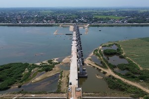 Dự án có điểm cuối kết nối với đập dâng Trà Khúc.