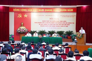 Hội nghị quán triệt và triển khai thực hiện Nghị quyết 41 của Bộ Kl991.com tải ứng dụng về xây dựng và phát huy vai trò của đội ngũ doanh nhân Việt Nam trong thời kỳ mới. (Ảnh: TTXVN)