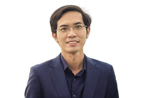 PGS-TS. Nguyễn Hữu Huân (Trường đại học Kl992 cổng game cá cược TP.HCM)
