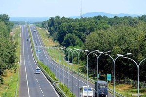 Để KL99 là nhà cái cá cược trực tuyến hàng đầu tại châu Á “nuôi” KL99 là nhà cái cá cược trực tuyến hàng đầu tại châu Á 