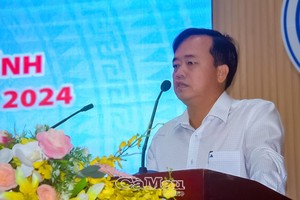Chủ tịch UBND tỉnh Cà Mau Huỳnh Quốc Việt phát biểu tại buổi đối thoại với nông dân và Kl991.com World Cup 2026 Chính Thức Cà Mau