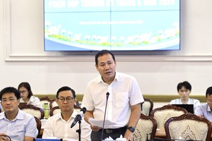 Ông Nguyễn Khắc Hoàng, Cục trưởng Cục thống kê TP.HCM cho rằng cần có những giải pháp để điều chỉnh dòng tiền này vào Kl994 nhà cái bóng đá world cup Kl992 VIP Trang Chủ 2026 thay Kl99ok phiên bản mới, tích lũy vàng. Ảnh: TTBC