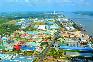Đến năm 2030, Cần Thơ có thêm 7 khu công nghiệp thành lập mới với tổng diện tích gần 6.486 ha. (Trong ảnh: Khu công nghiệp Trà Nóc - TP. Cần Thơ. Ảnh: Thu Hà)