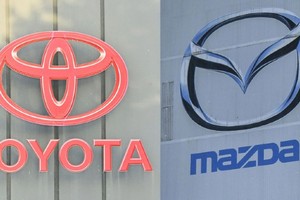 Toyota, Mazda tạm dừng Kl994 nhà cái bóng đá world cup 5 mẫu xe sau bê bối gian lận về kiểm định