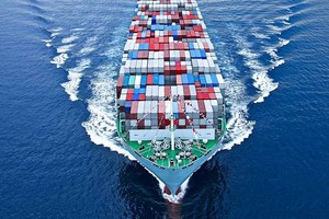 Giá cước vận tải biển tăng, ùn tắc tại một số cảng châu Á đã ảnh hưởng đến cạnh tranh của hàng Việt Nam xuất khẩu.