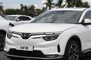 Với sự xuất hiện ngày càng phổ biến của xe điện, cạnh tranh trong phân khúc Kl99kl phiên bản hoạt động xe cơ giới cũng sôi động hơn 