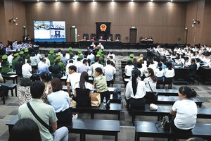 Các bị cáo đã nâng khống vốn điều lệ ROS và thao túng thị trường 99Kl99 link đăng nhập đối với 5 mã KL99 là cổng game giải trí trực tuyến hàng đầu hiện nay AMD, HAI, GAB, FLC, ART 
