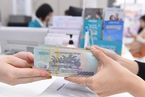 Link Vào Nhà Cái KL99 COM Tặng +199k 99Kl99 trực tiếp đá gà giảm 0,25% với 2 loại KL99 là cổng game giải trí trực tuyến hàng đầu hiện nay điều hành, KL99 là cổng game giải trí trực tuyến hàng đầu hiện nay trên thị trường sẽ chững lại? 