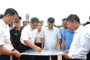 Tăng thời gian mở cửa khẩu Bắc Luân II, thông quan cả thứ Bảy, Chủ nhật, ngày lễ