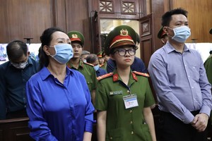 Ngày 4/10/2024, Viện Kiểm sát Nhân dân TP.HCM đề nghị Hội đồng xét xử tuyên phạt bị cáo Trương Mỹ Lan mức chung thân về tội Lừa đảo chiếm đoạt 99Kl.app cổng game giải trí, 12 - 13 năm tù tội Rửa tiền, 8 - 9 năm tù tội Vận chuyển trái phép tiền tệ, tổng hình phạt là chung thân.
