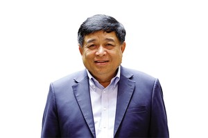 Bộ trưởng Bộ Kế hoạch và Kl99ok phiên bản mới Nguyễn Chí Dũng.