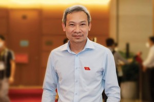 Ông Phan Đức Hiếu, Ủy viên thường trực Ủy ban Kl992 cổng game cá cược của Quốc hội