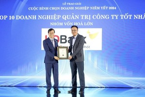 Ông Bùi Hoàng Hải - Phó Chủ tịch Ủy ban 99Kl99 link đăng nhập 99Kl99 trực tiếp đá gà trao tặng giải Top 10 Kl991.com World Cup 2026 Chính Thức có thực hành Quản Trị Công Ty Tốt Nhất cho HDBank