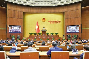 Quốc hội nghe tờ trình và báo cáo thẩm tra về việc tiếp tục chủ trương Kl99ok phiên bản mới Dự án Điện hạt nhân Ninh Thuận