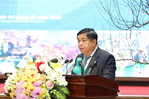 Bộ trưởng Bộ Kế hoạch và Kl99ok phiên bản mới Nguyễn Chí Dũng phát biểu tại Hội nghị lần thứ 5 Hội đồng điều phối vùng Đồng bằng sông Hồng. Ảnh: MPI