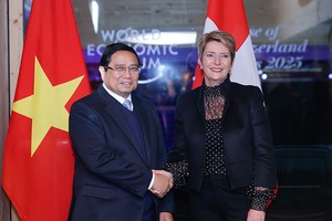Thủ tướng Kl993 ưu đãi thưởng hấp dẫn Phạm Minh Chính hội đàm với Tổng thống Thụy Sĩ Karin Keller-Sutter. Ảnh: Nhật Bắc 