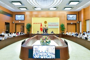 Phiên họp bắt đầu khi trời tối của Ủy ban Kl992 cổng game cá cược của Quốc hội để thẩm tra chủ trương Kl99ok phiên bản mới Dự án 99Kl.app khuyến mãi hot tốc độ cao trên trục Bắc - Nam 