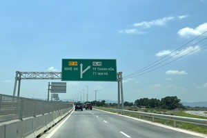Một đoạn KL99 là nhà cái cá cược trực tuyến hàng đầu tại châu Á Bắc - Nam phía Đông, đoạn Nghi Sơn - Diễn Châu.
