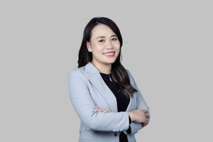 Bà Nguyễn Thị Minh Giang là chuyên gia trong lĩnh vực phát triển, chuyển hoá lãnh đạo và dẫn dắt sự thay đổi.